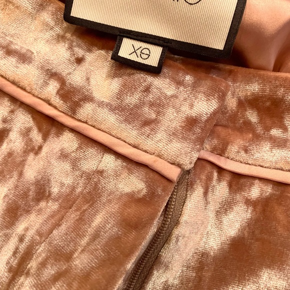 ALEXIS SHORTS KELLIS PINK PEACH CRUSHED VELVET HIGH WAISTED SIZE XS $395 - Picture 7 of 8